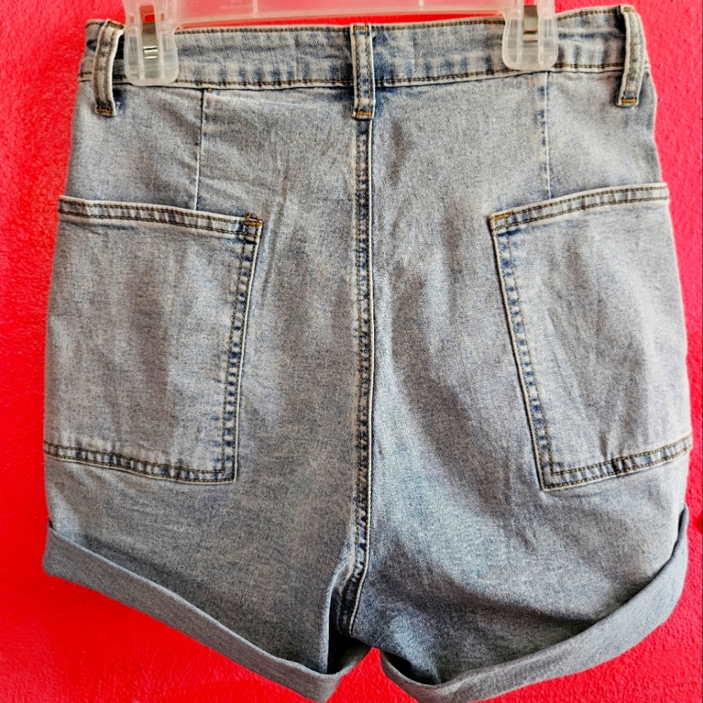 embellished short denim